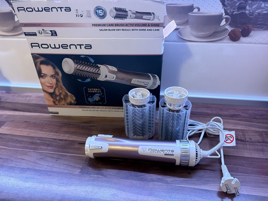 Електрическа четка за коса ROWENTA CF9540F0