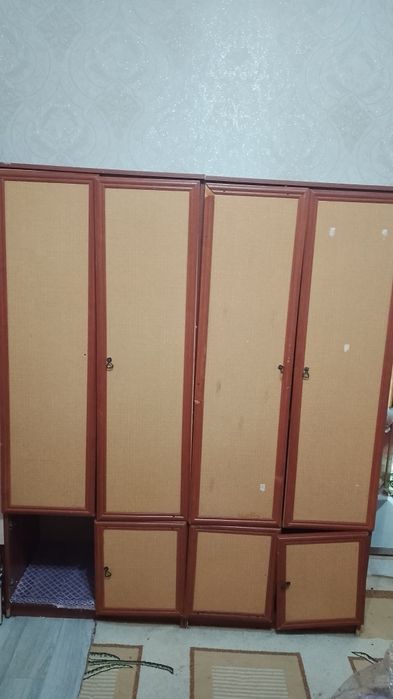 Продам шкаф для спальный бу