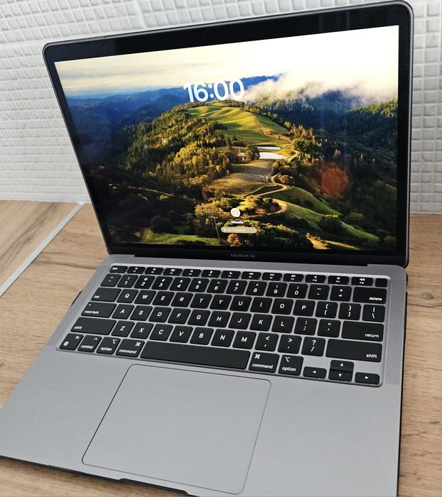 Apple MacBook Air 13