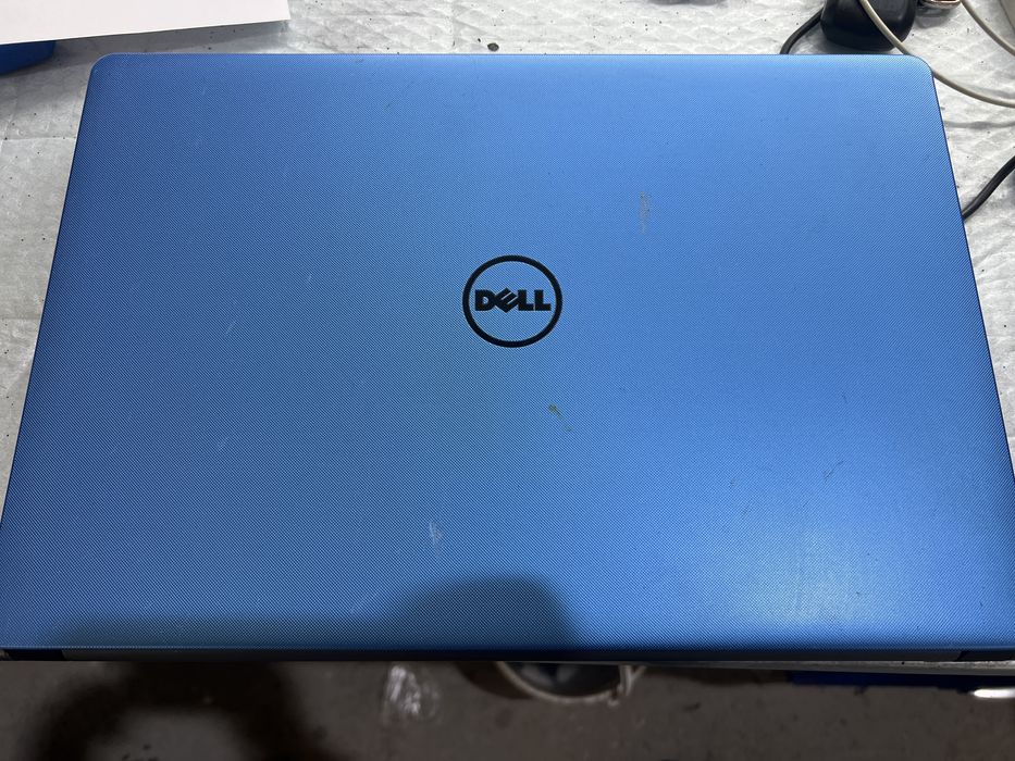 Ноутбук DELL core i3