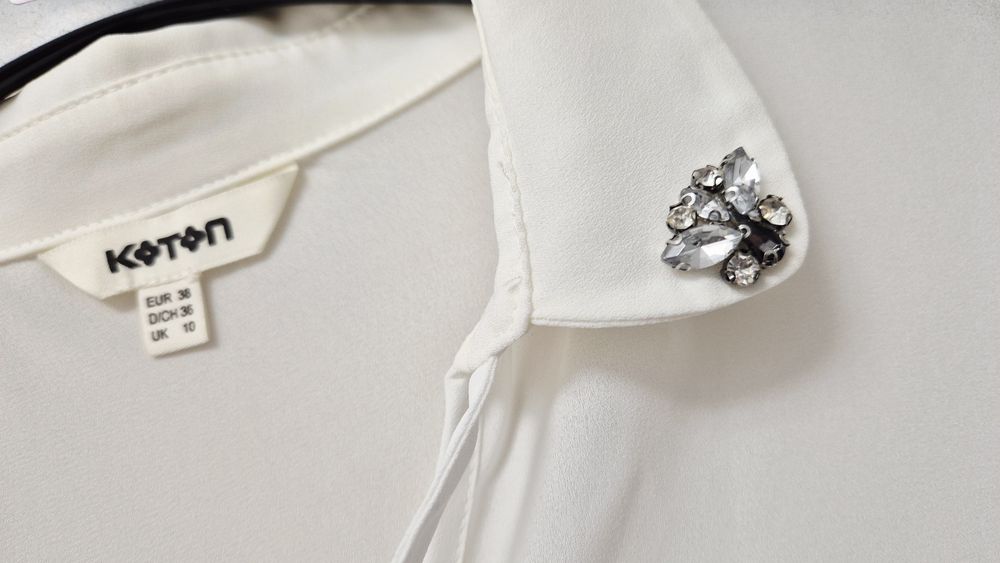 Bluză office cu guler cu fluturași