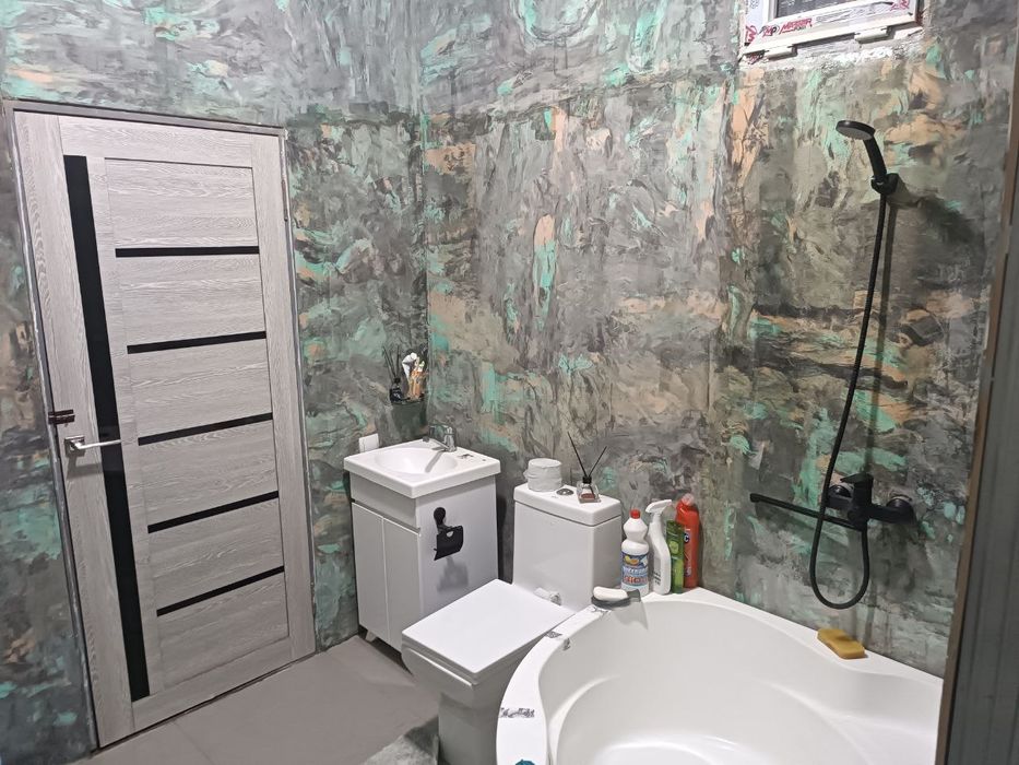 Продаётся дом в Сергелях,одноэтажный с тремя комнатами.