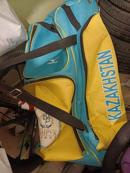 Сумка для спортивных принадлежностей.