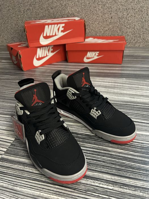 Aird Jordan 4 Retro Bred marimea 41