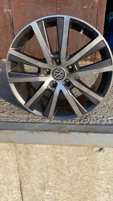 Диски титановые 5х120 R18