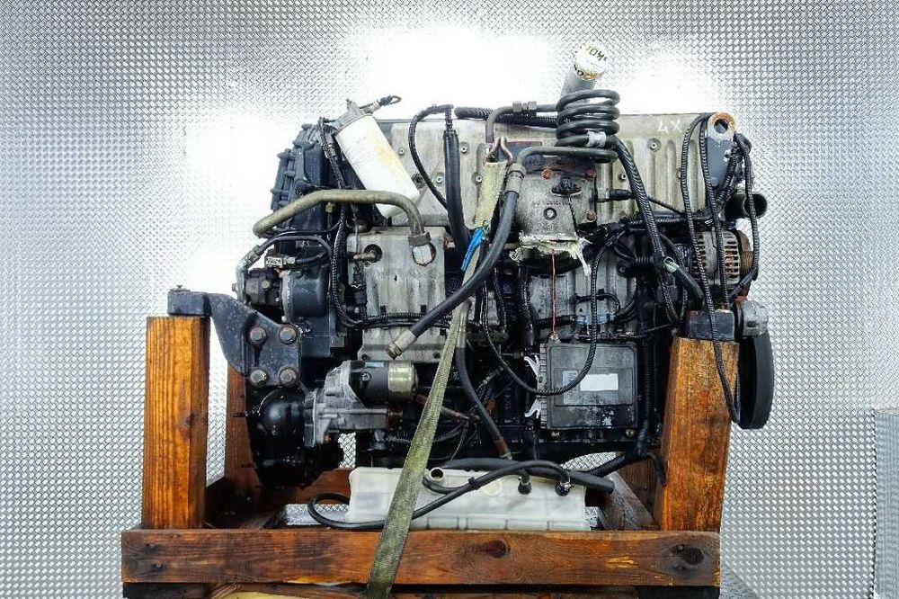 Motor complet IVECO F2BE0681D - Piese de motor
