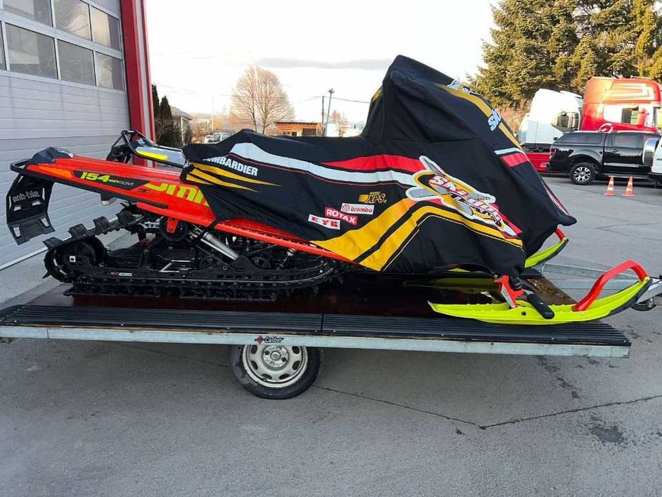 Ski-Doo Summit 800R