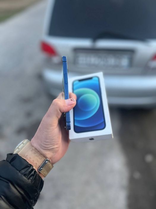 Iphone 12 mini radnoy