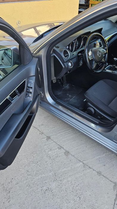 Vand////Schimb Mercedes C Class