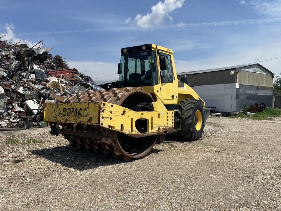 Cilindru compactor Bomag 219  an 2016,kit  picior de oaie