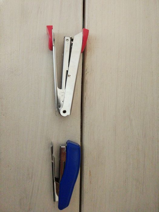 Степлер канцелярский