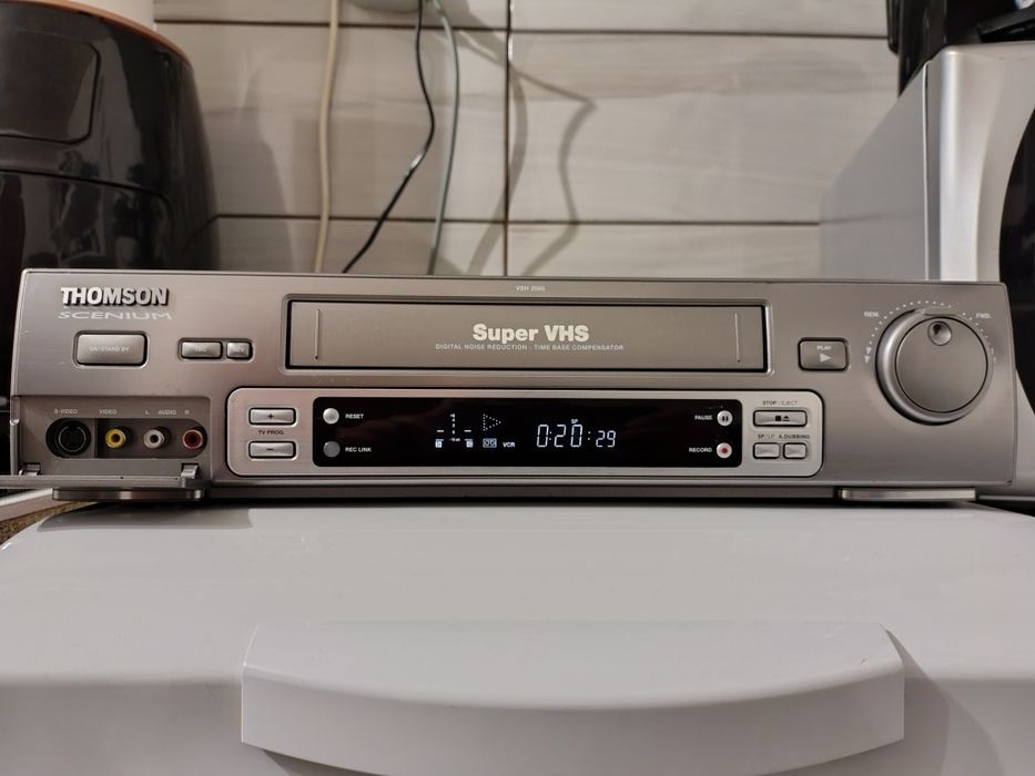 Video recorder SVHS THOMSON