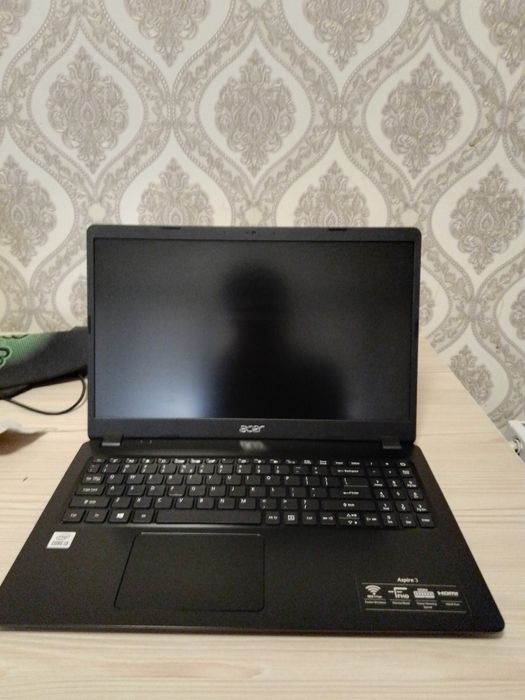 Acer holati ideal