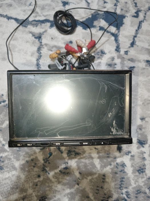 магнитола рабочи