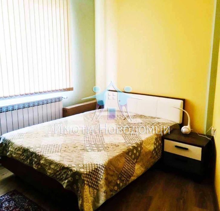 Продава се Тристаен апартамент в Шумен, Пазара - 90 кв.м за 1564 €/кв.м - Снимка #3