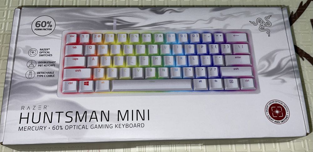 Механична клавиатура Razer Huntsman Mini Mercury 60% Optical