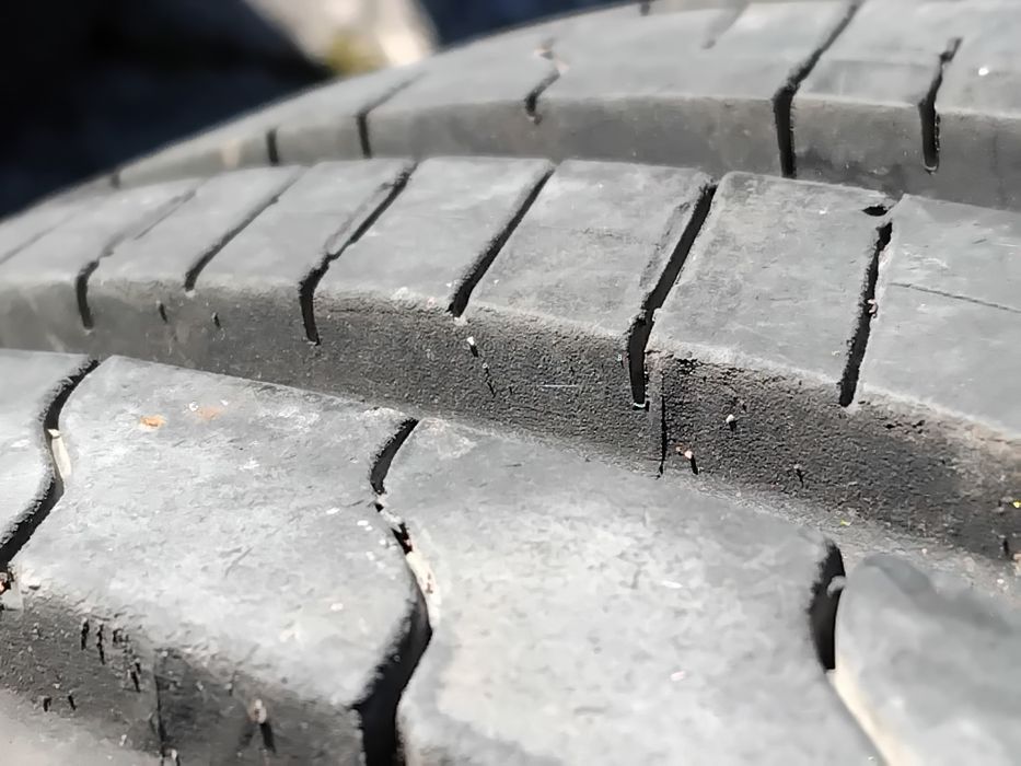 Гуми 205 65 15 Мишелин Michelin 4 броя - нов внос. Не са нови!