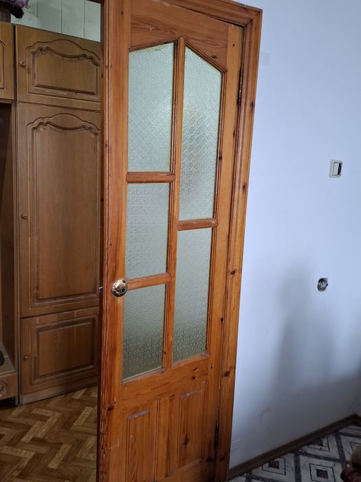 Деревянные двери