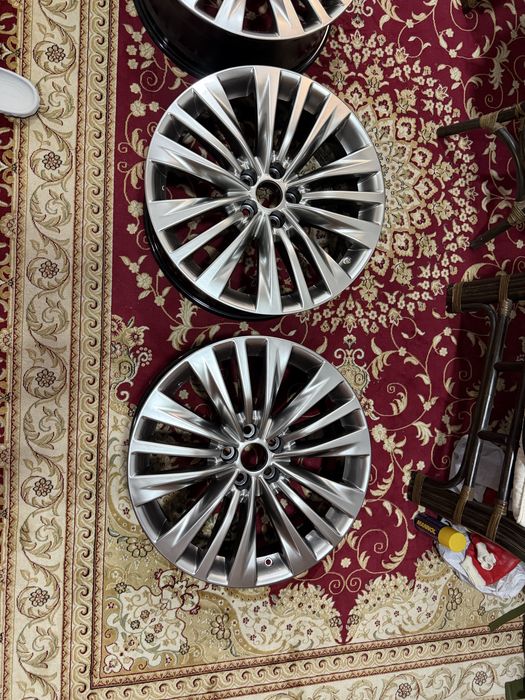 Диски оригинал Toyota Highlander R20 2023г Европеец