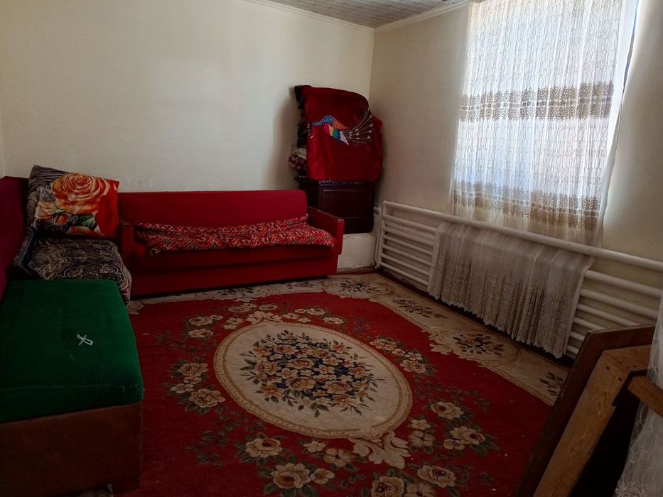 Yunusobot Hasanboyda 2.4 sotixli uchaska sotiladi