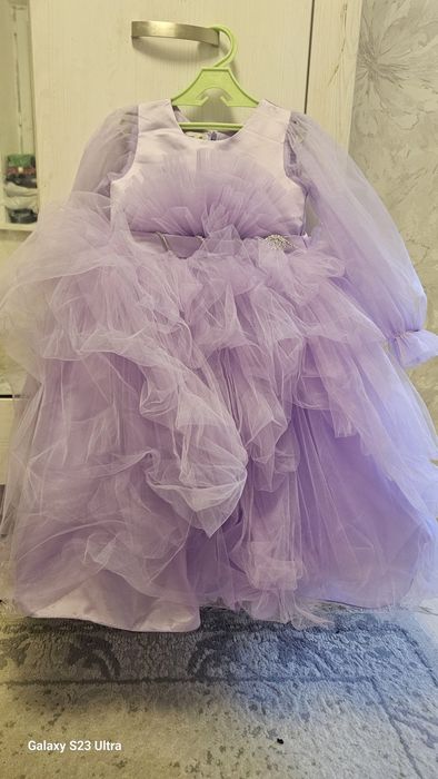 Платье пышное для девочки 6-7 лет