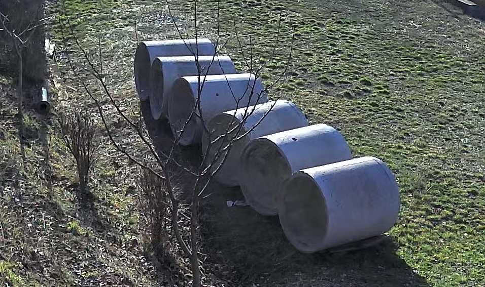 Vand 9 tuburi din beton oale fantana cu armatura