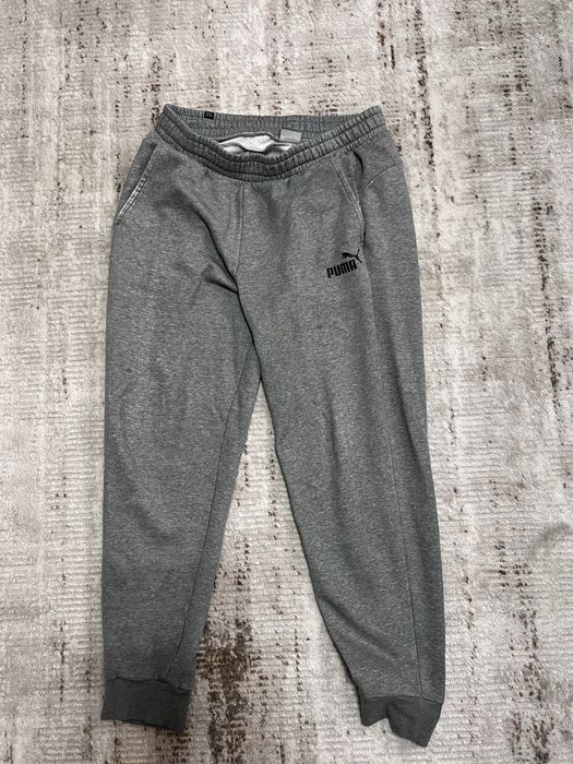 Сиво долнище Puma