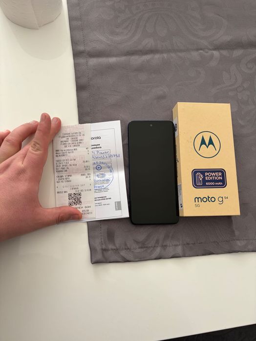 Samsung s23 и Moto g54 power