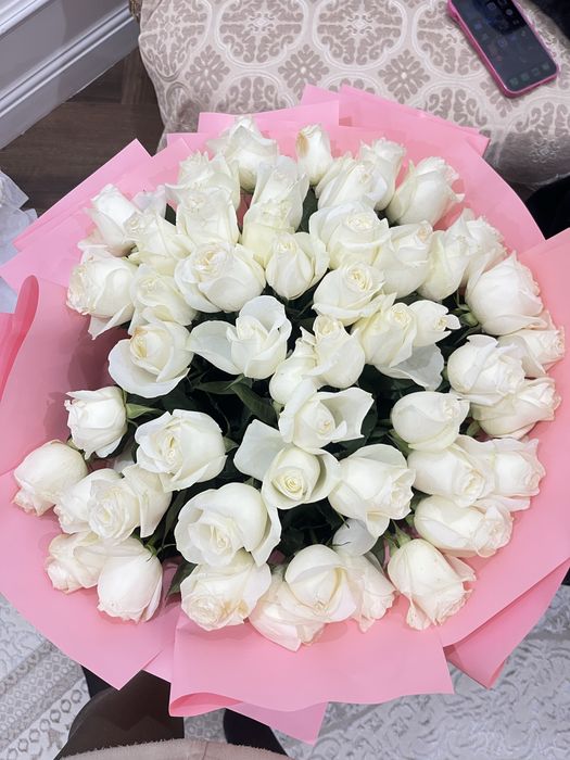 Белый розы 51  5к
