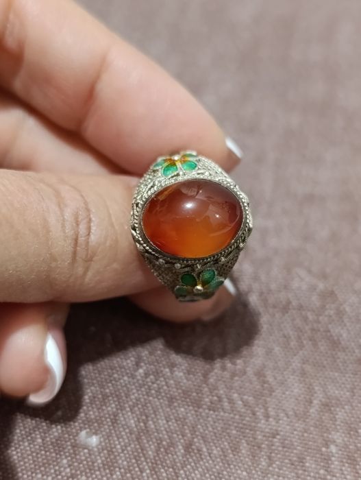 Кольцо с сердоликом. Старый Китай.