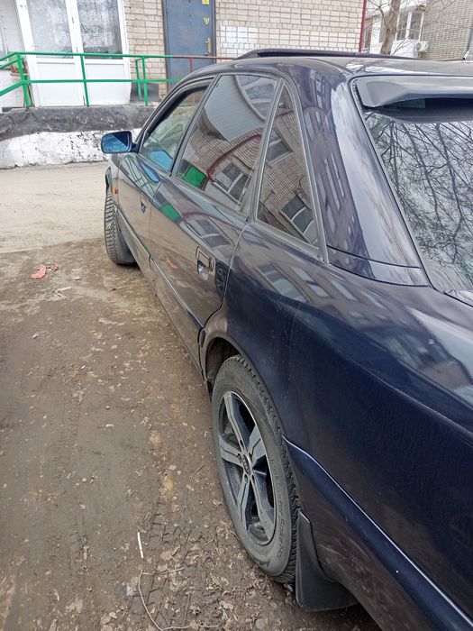 Продам Ауди а6 с4 2литра