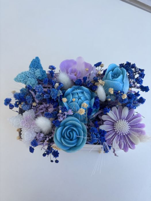 Ръчно изработени восъчни букети