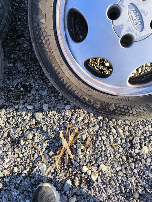 Летни гуми 185/65/R15.