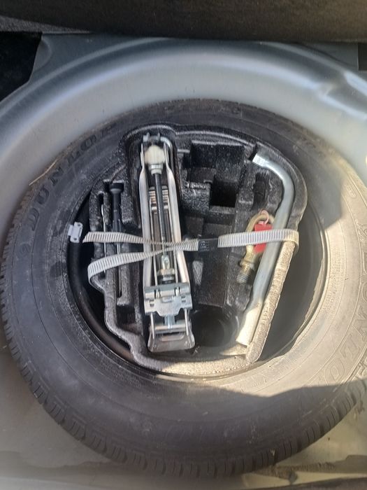 Фолксваген голф 4 (1.4/16V)НА ЧАСТИ!!!