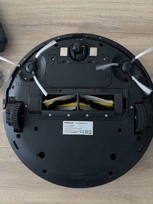 Прахосмукачка робот Finlux PRO-889 WiFi