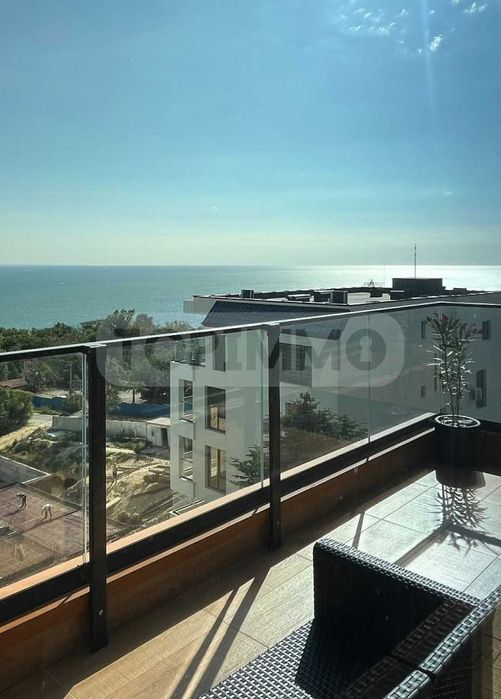 Дава се под наем Тристаен апартамент в Варна, Галата - 120 кв.м за 1500 € - Снимка #4