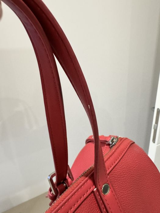 Дамска чанта Calvin Klein