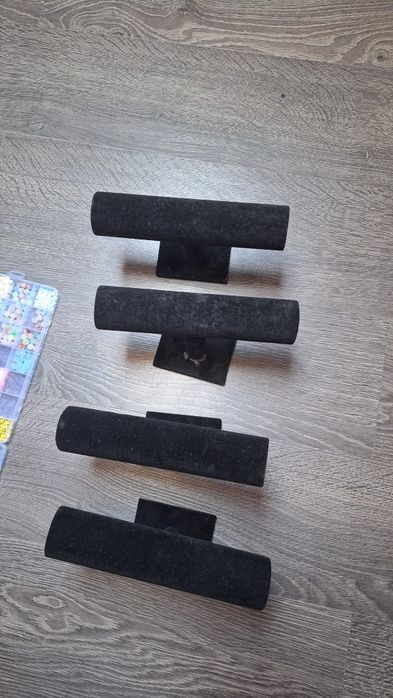 Materiale confectionat bratari