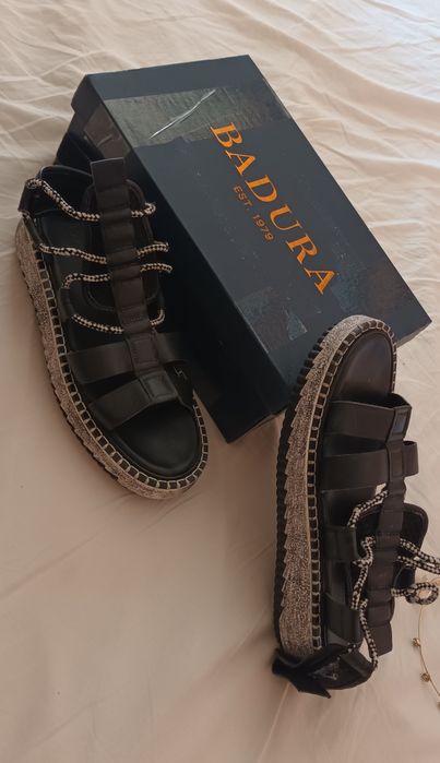 Sandale marime 39