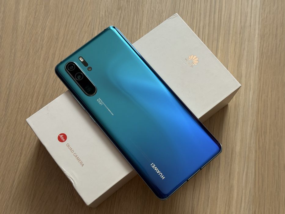 Huawei P30 Pro; Aurora Blue; Impecabil