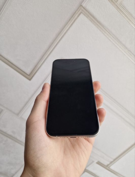 Iphone 15 pro 128г идеал