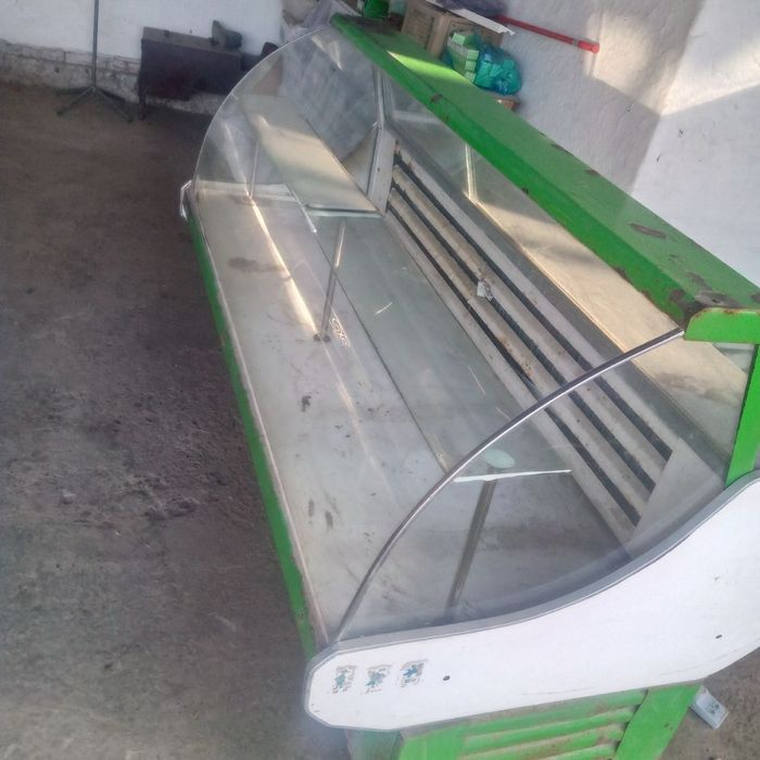 Витрина Холодилник