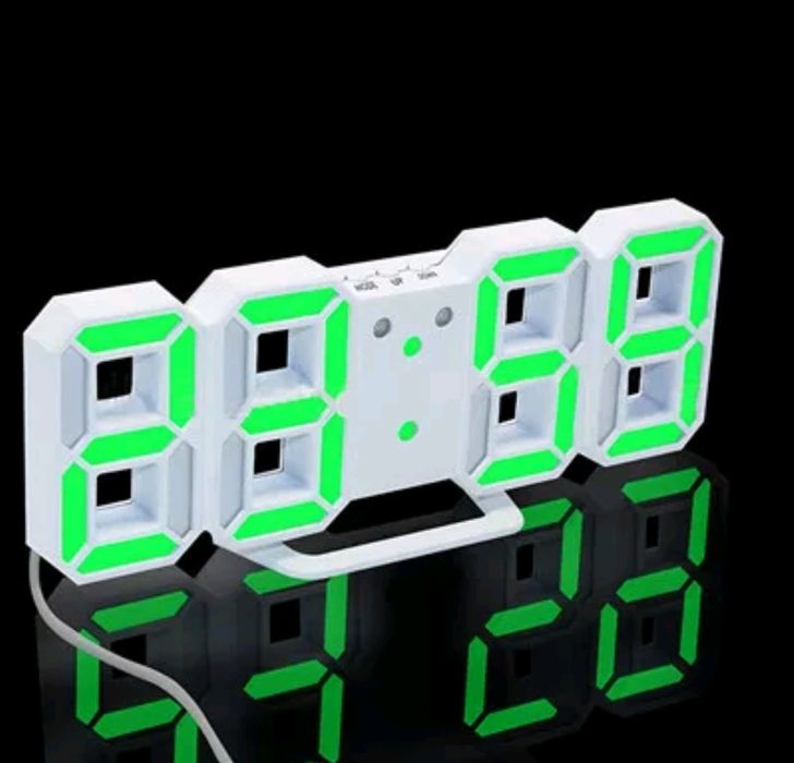 Продаются часы-ночник