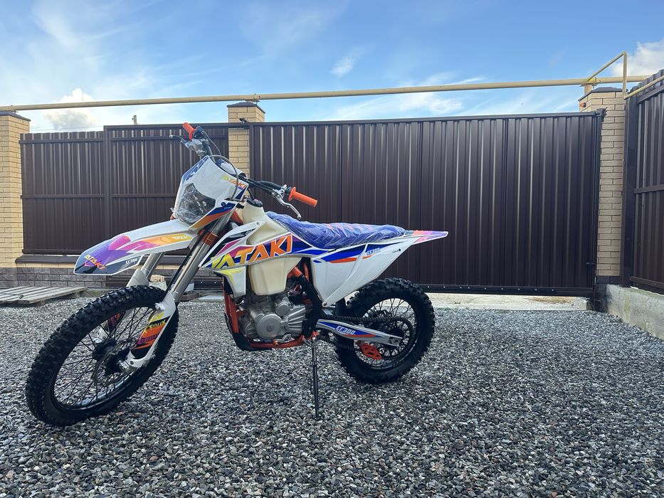 ATAKI EF300 (4T 174MN, 21/18)