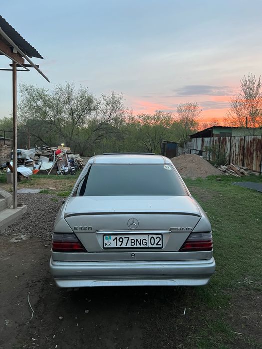 Продам Мерседес 2.8 срочно