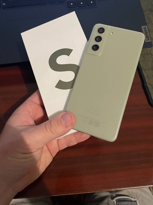 samsung s 21 fe идеал.