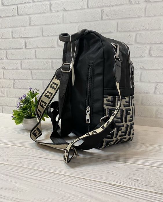 Рюкзак женский Fendi