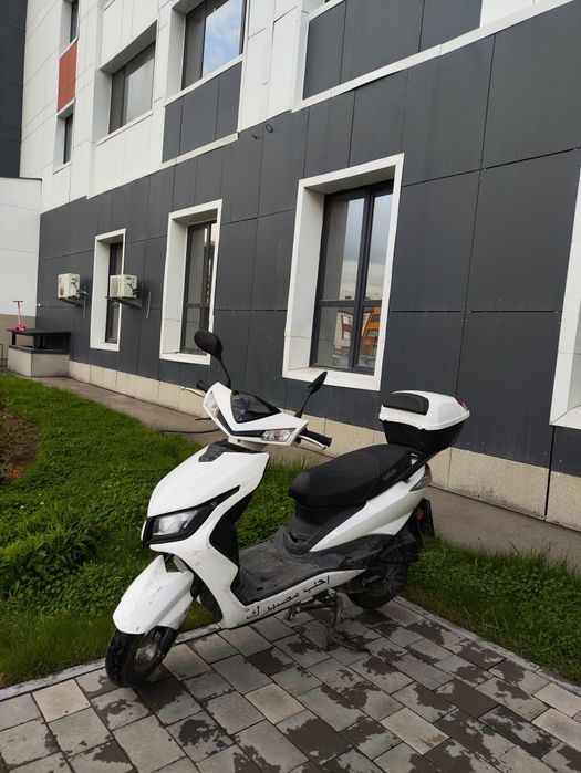 Скутер мопед М8 49CC