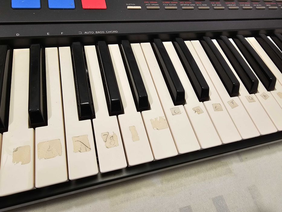 Clapa electronica Pian Yamaha PSR-7