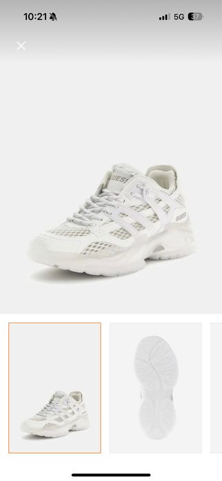 Сникърси Guess нова колекция